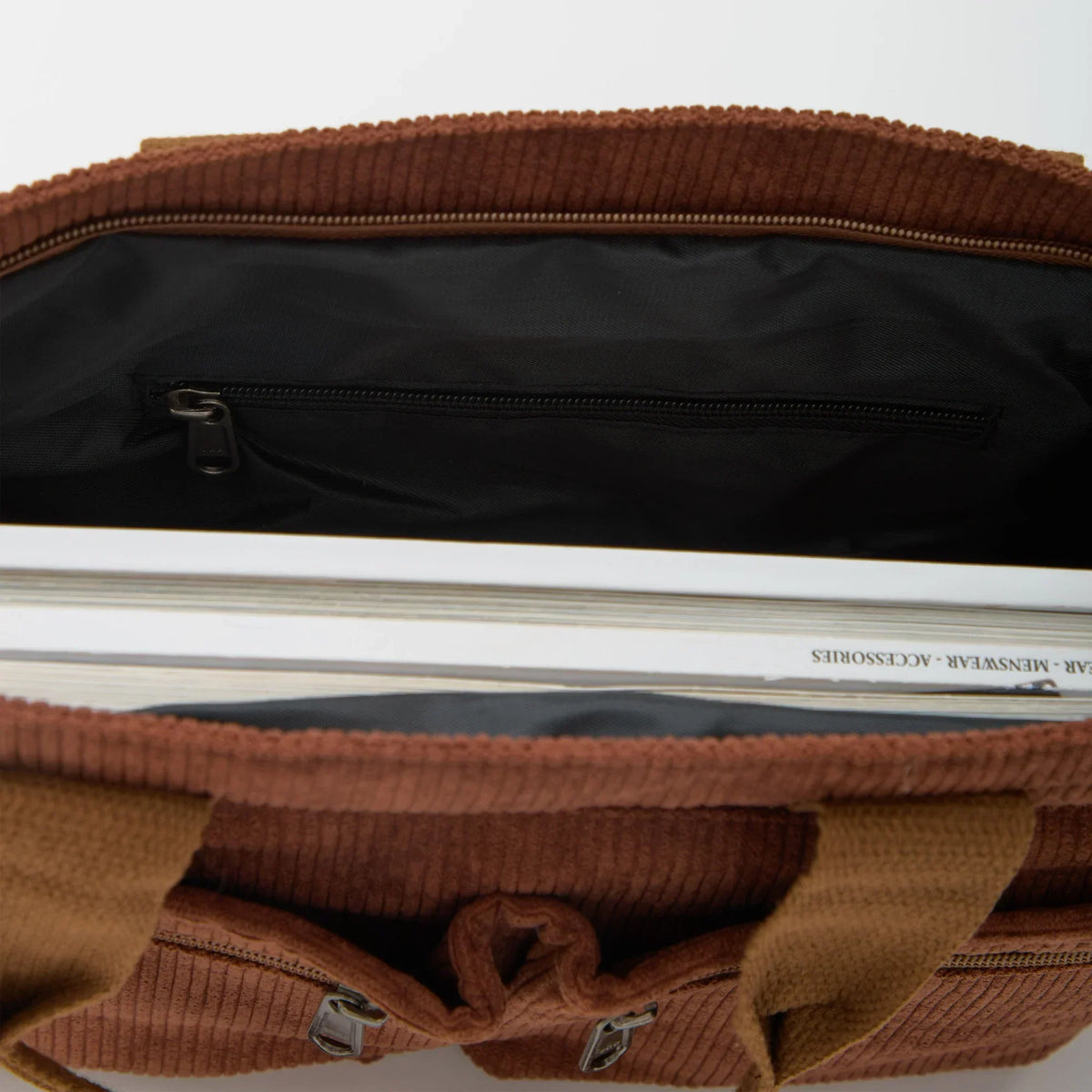 Kanna corduroy crossbody bag with adjustable strap and zippered pockets