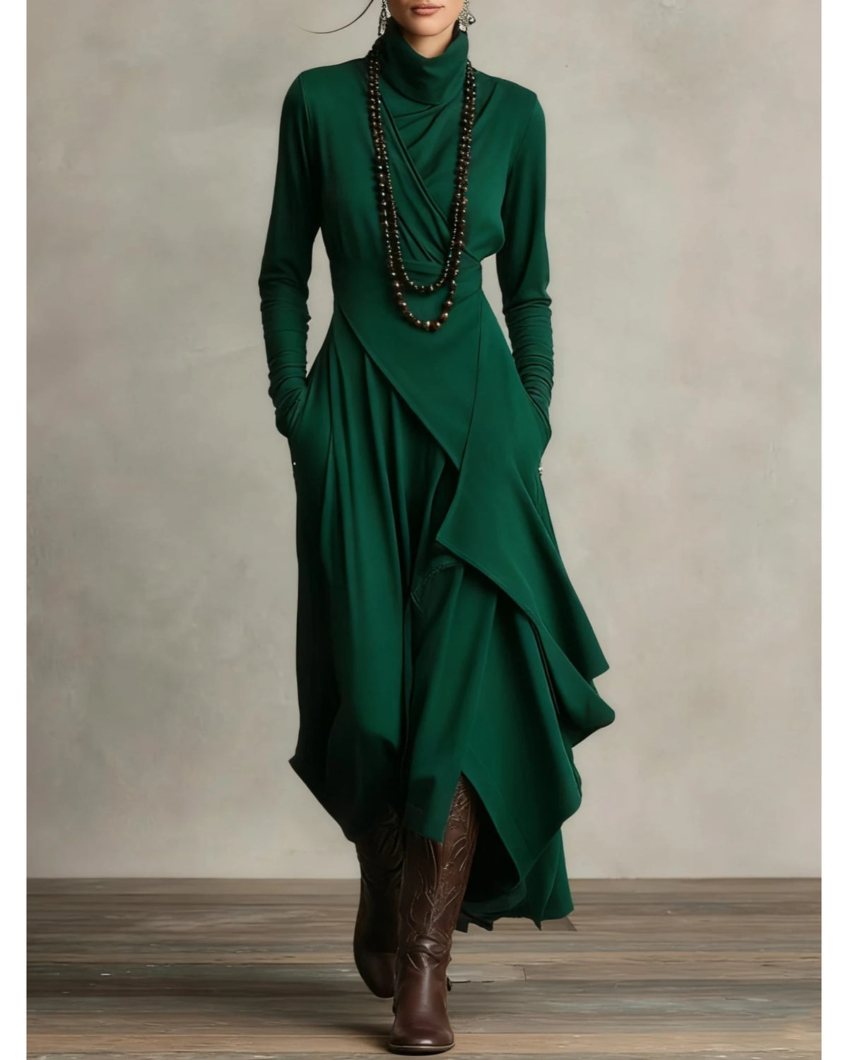 Lifestyle Vestido largo asimétrico de cuello alto