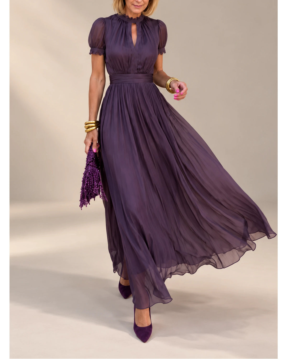Lifestyle Vestido largo de gasa con cuello alto