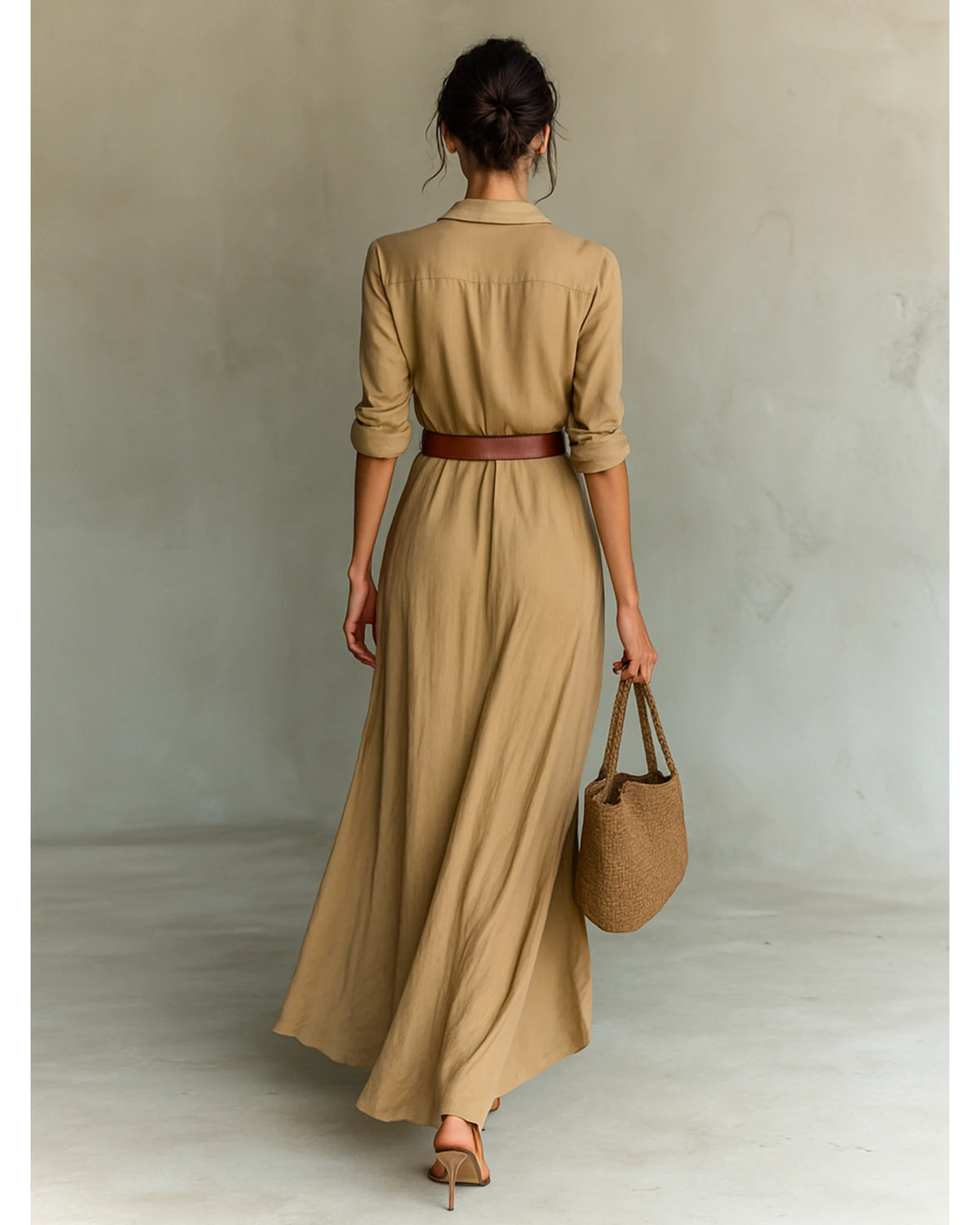 Lifestyle Vestido largo fluido con cuello vuelto